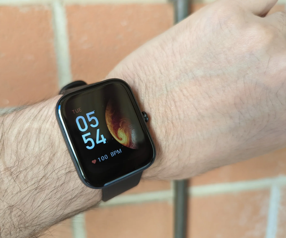 Amazfit bip 3 pro. Amazfit Bip 3. Amazfit Bip 3 цвета. Apple watch Pro.